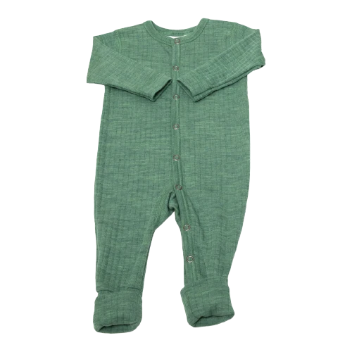 Joha pyjamas med ”magiska fötter” i ull - Grön